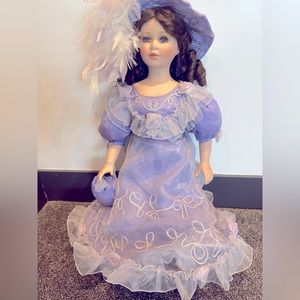 Heirloom, porcelain doll